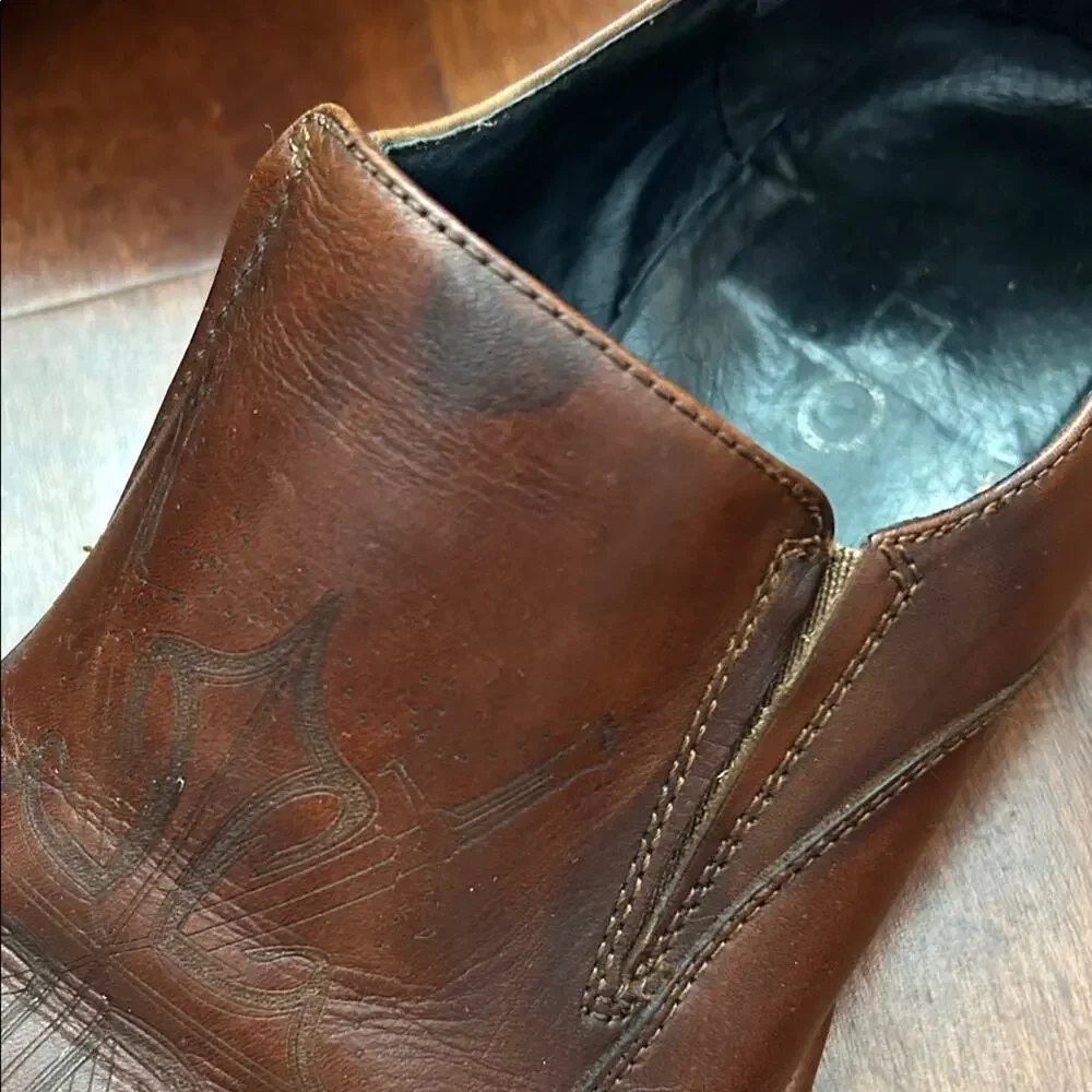 Aldo Men's Brown Leather Slip-On Loafers w/ Cross Design Imprinted, Size 10 (43)